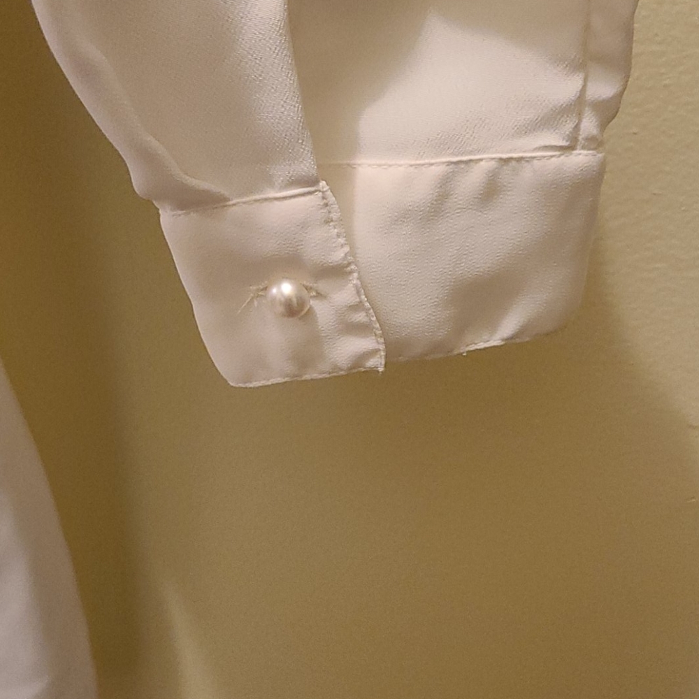 Blouse by Kathy Che - Picture 4 of 5